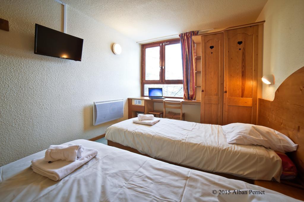 Les Balcons De Maurienne Hotel Montricher-le-Bochet Quarto foto